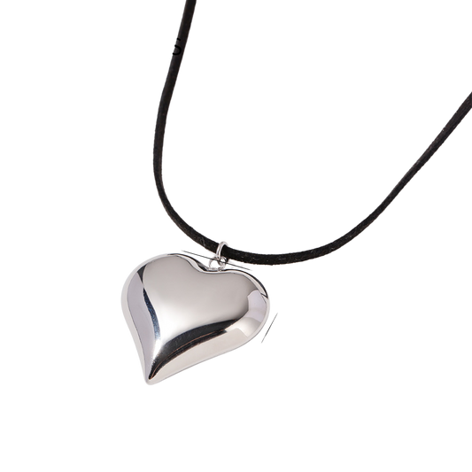 Corazón lunar Necklace