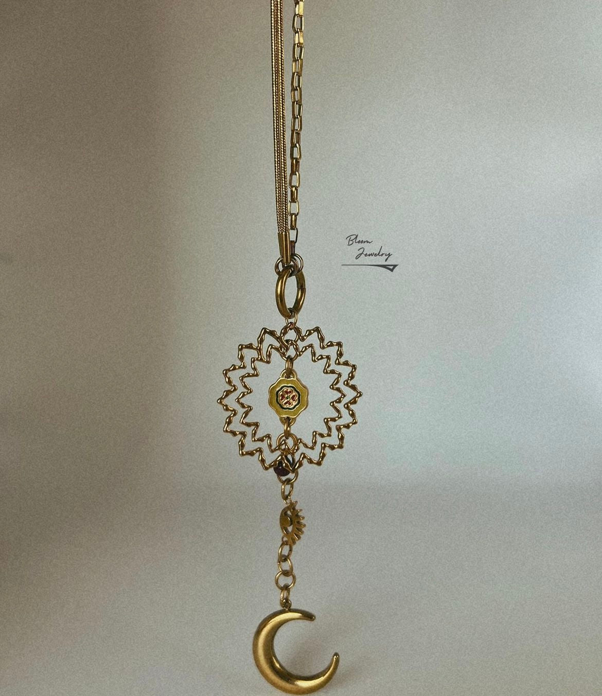 Magia de Luna Necklace